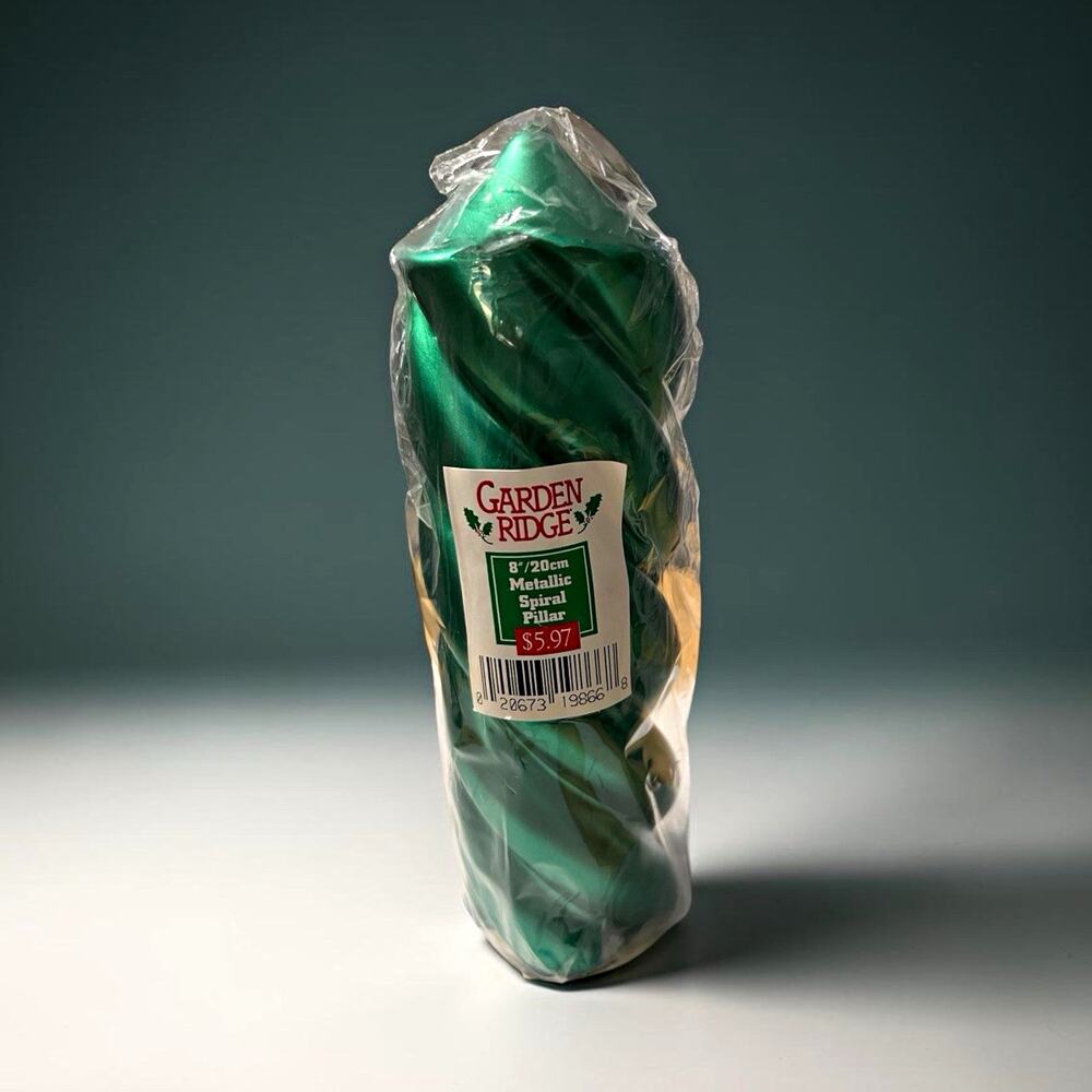 Garden Ridge Metallic Spiral Pillar Candle 8in Green Unscented New Old Stock